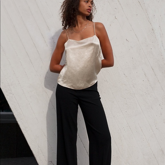 Aritzia Cami - Picture 1 of 5